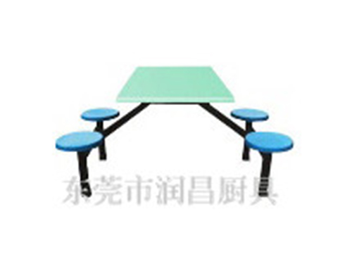 四人圓凳椅餐臺(tái)